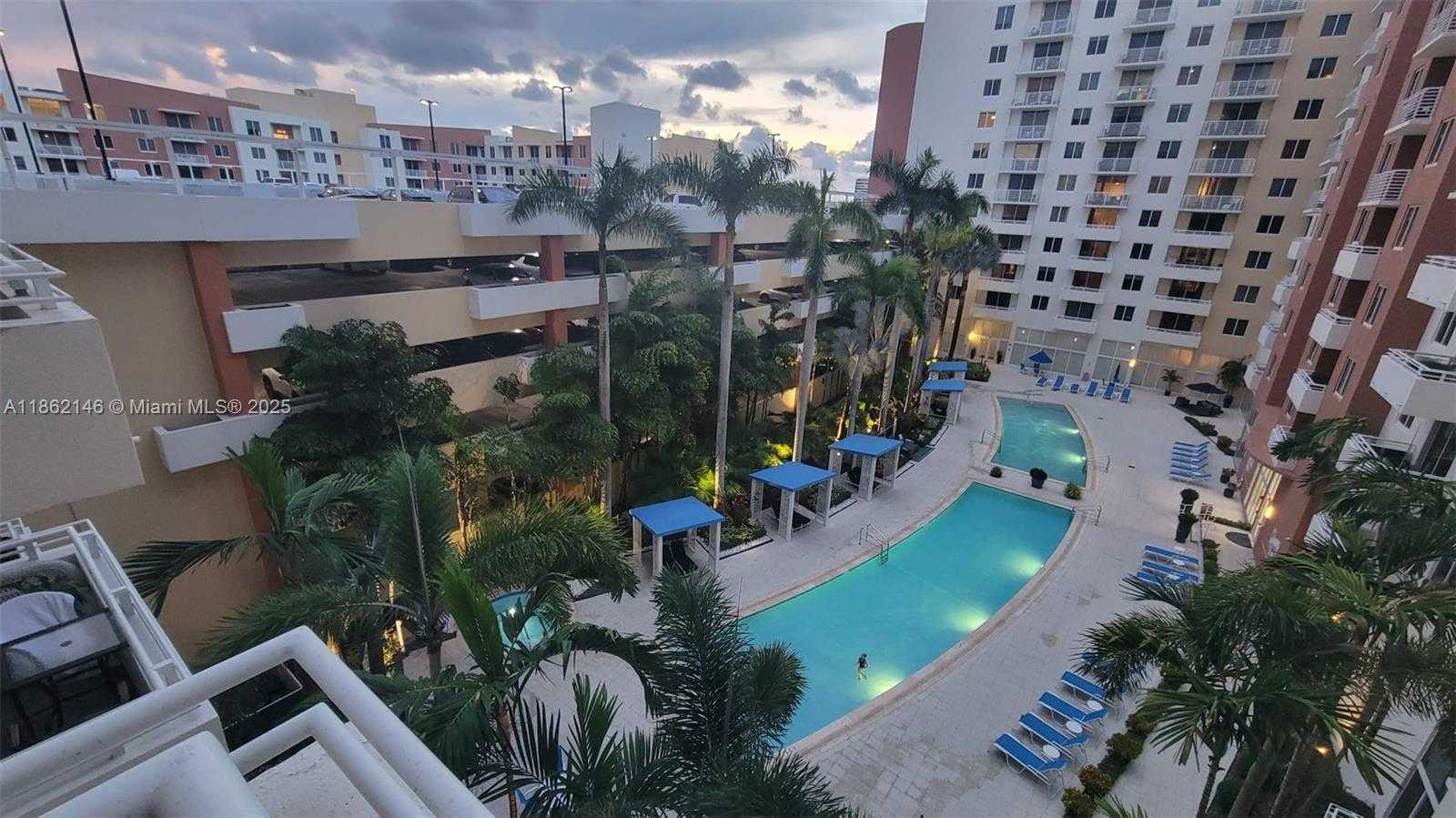 Small Image of 18800 NORTH EAST 29TH AVE #521, Aventura Number 2