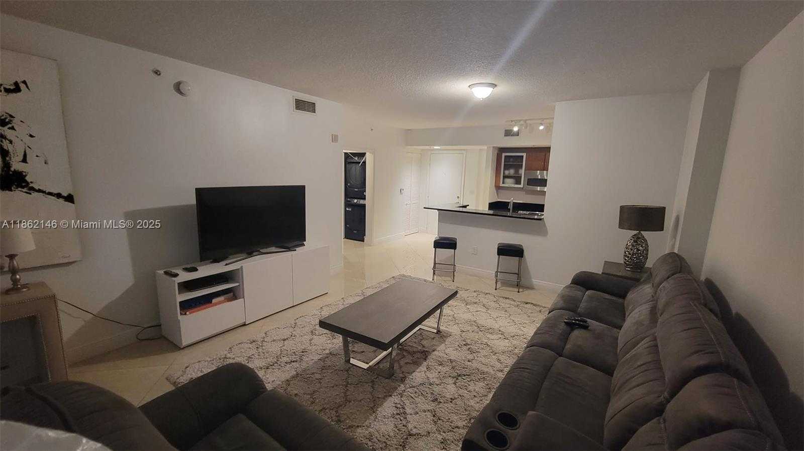 Small Image of 18800 NORTH EAST 29TH AVE #521, Aventura Number 6