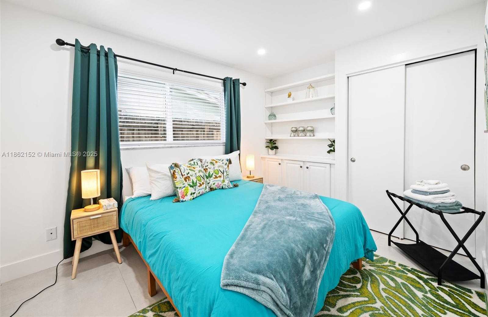 Small Image of 1709 SOUTH WEST 5TH PL, Fort Lauderdale Number 16