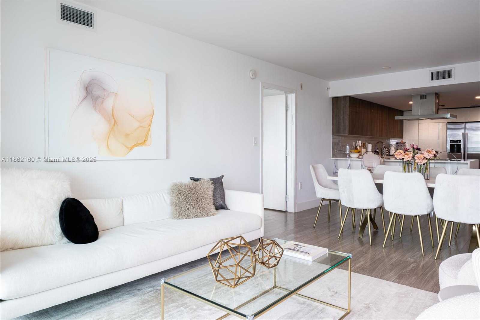 Small Image of 1025 92 ST #706, Bay Harbor Islands Number 2