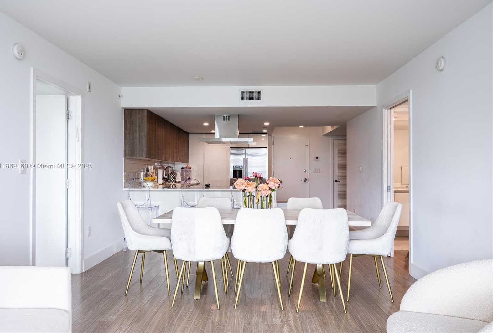 Small Image of 1025 92 ST #706, Bay Harbor Islands Number 5
