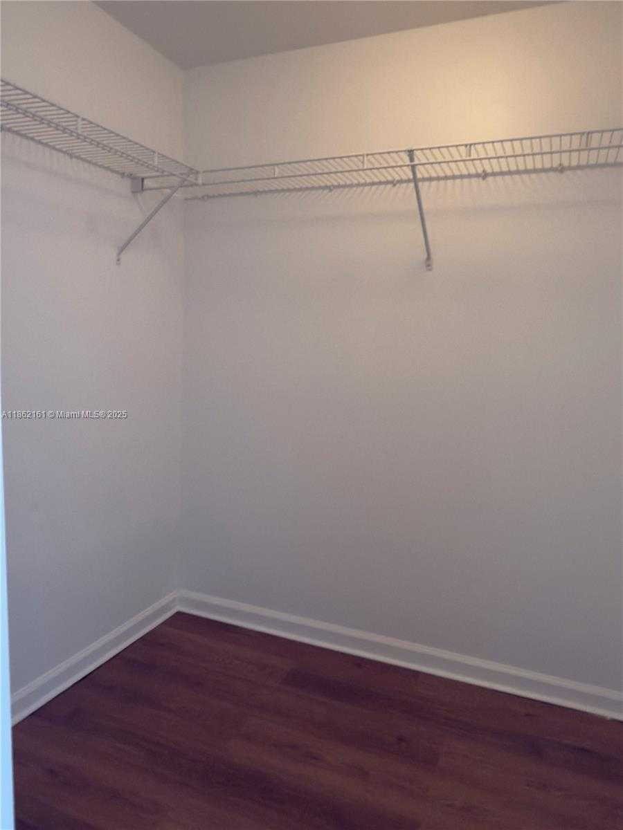 Small Image of 2775 NORTH EAST 187TH ST #304, Aventura Number 13