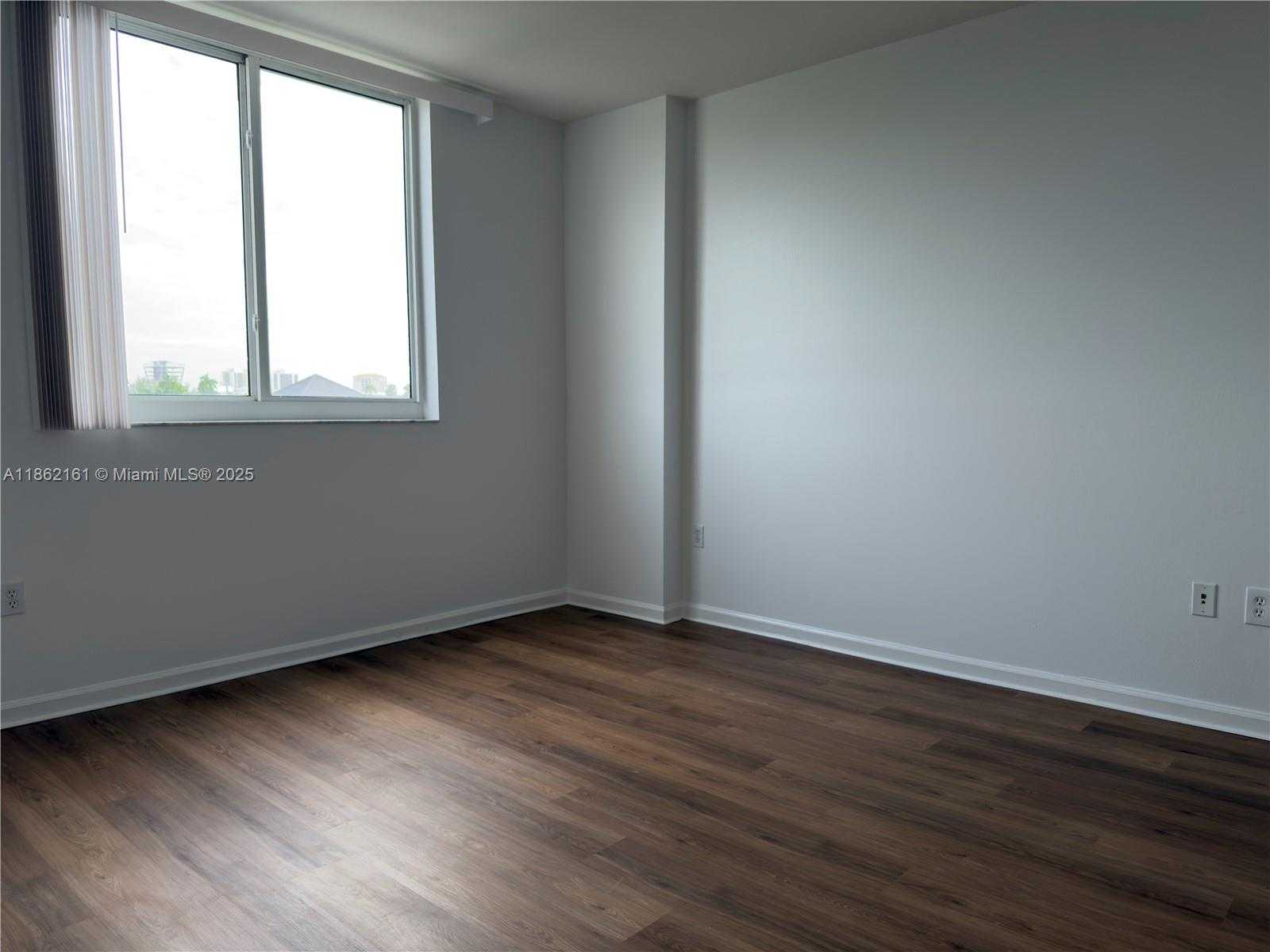 Small Image of 2775 NORTH EAST 187TH ST #304, Aventura Number 15