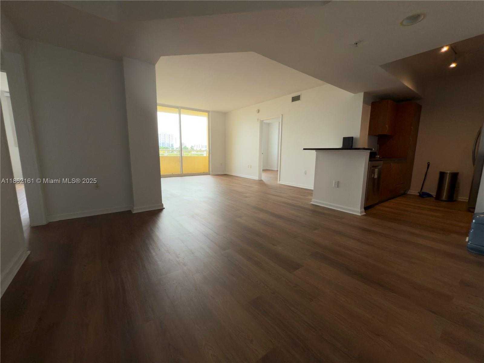 Small Image of 2775 NORTH EAST 187TH ST #304, Aventura Number 2