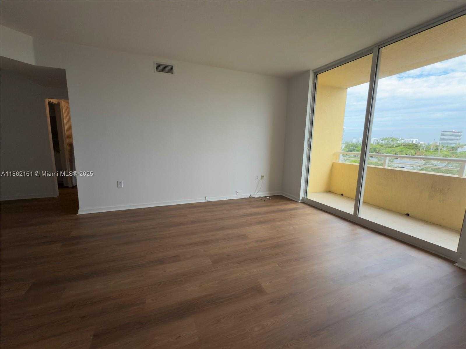 Small Image of 2775 NORTH EAST 187TH ST #304, Aventura Number 3