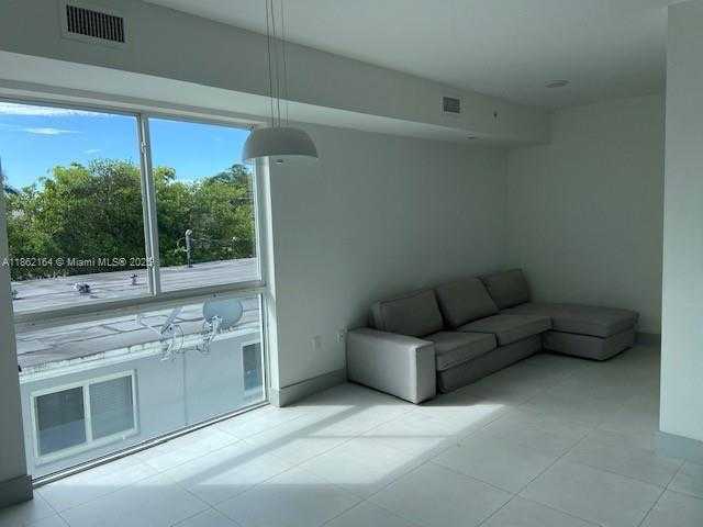Small Image of 519 SOUTH WEST 5TH AVE #303, Miami Number 6