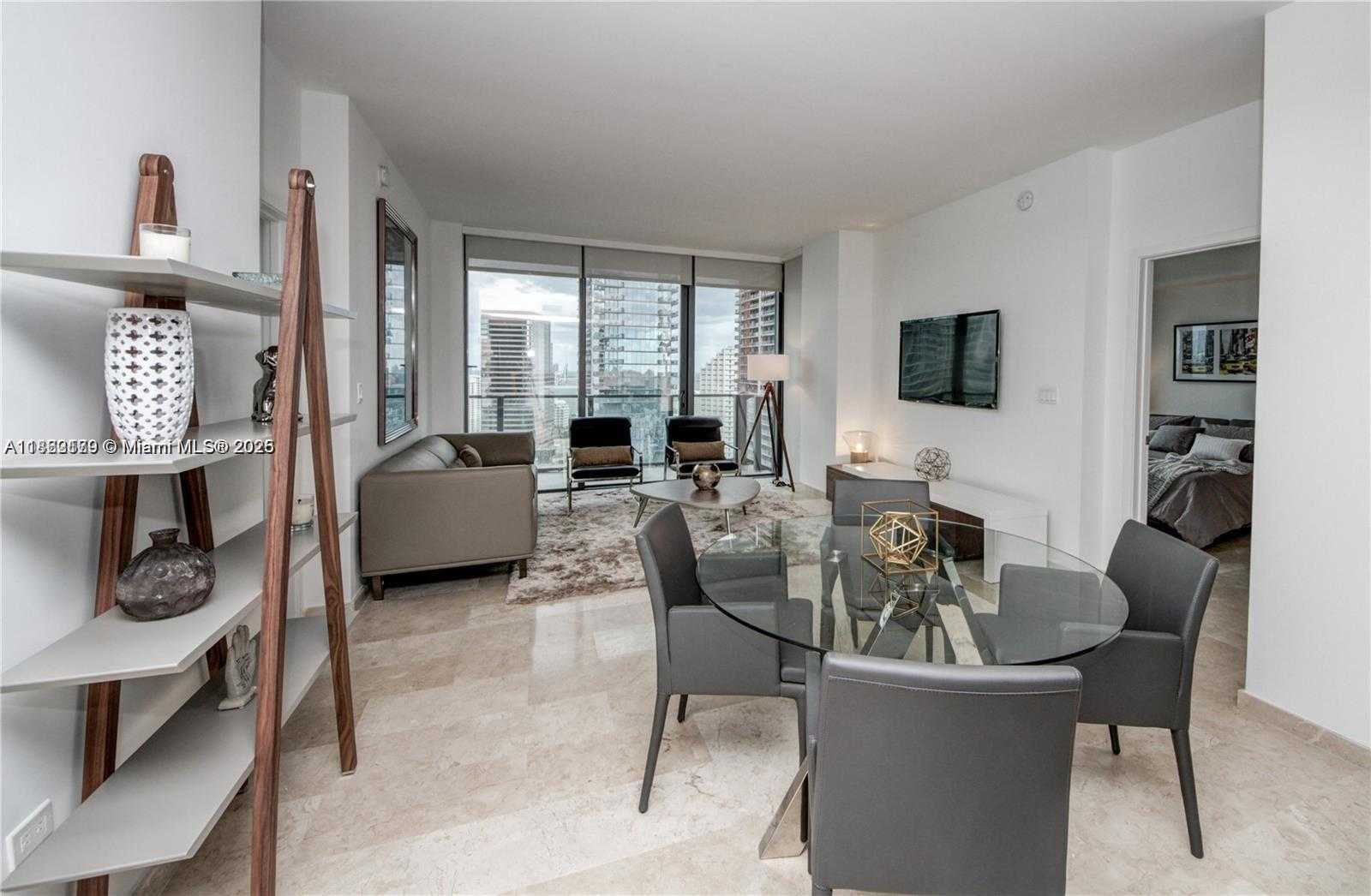 Small Image of 88 SOUTH WEST 7TH ST #2605, Miami Number 3