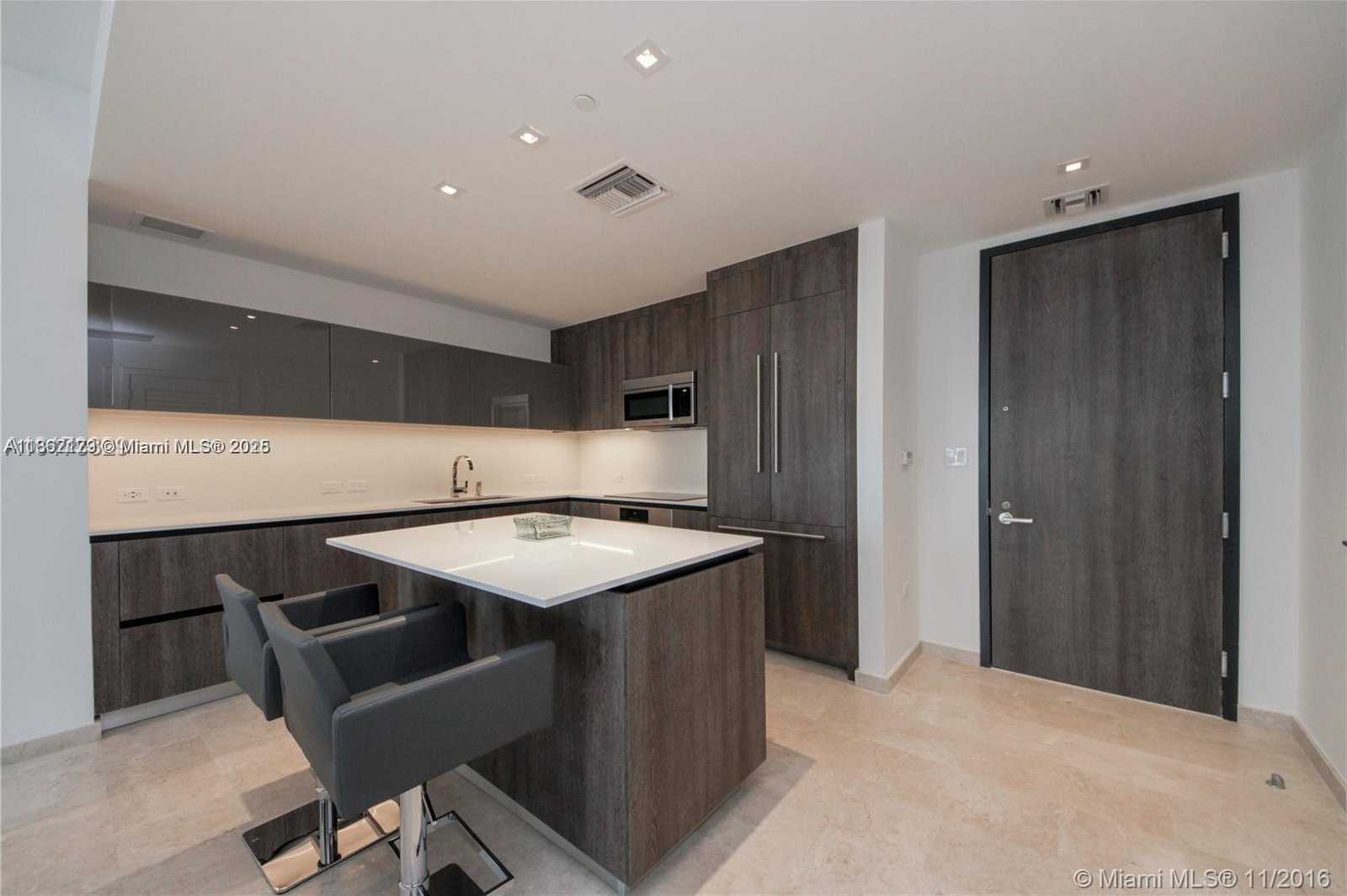 Small Image of 88 SOUTH WEST 7TH ST #2605, Miami Number 7
