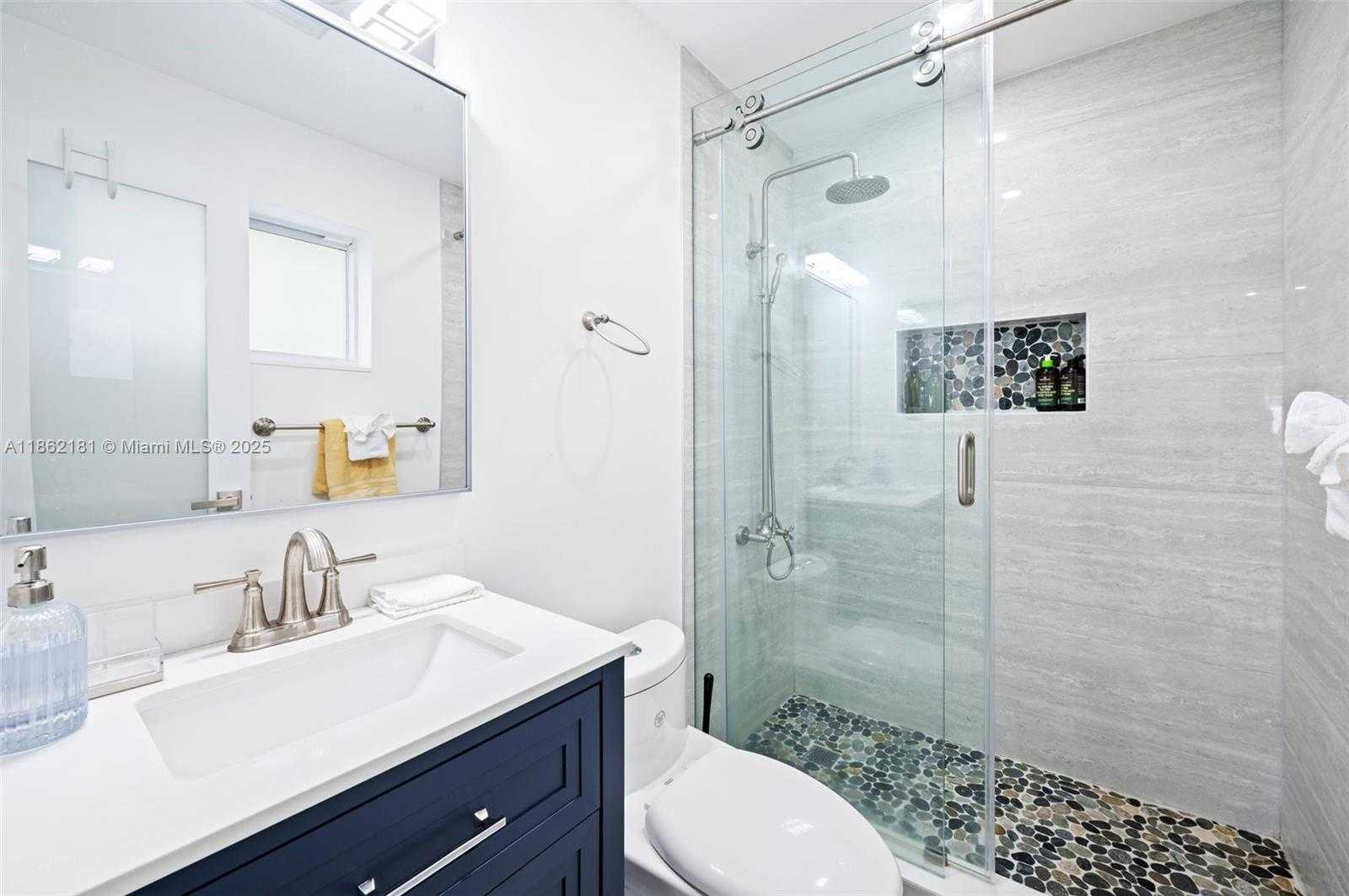 Small Image of 1709 SOUTH WEST 5TH PL, Fort Lauderdale Number 15