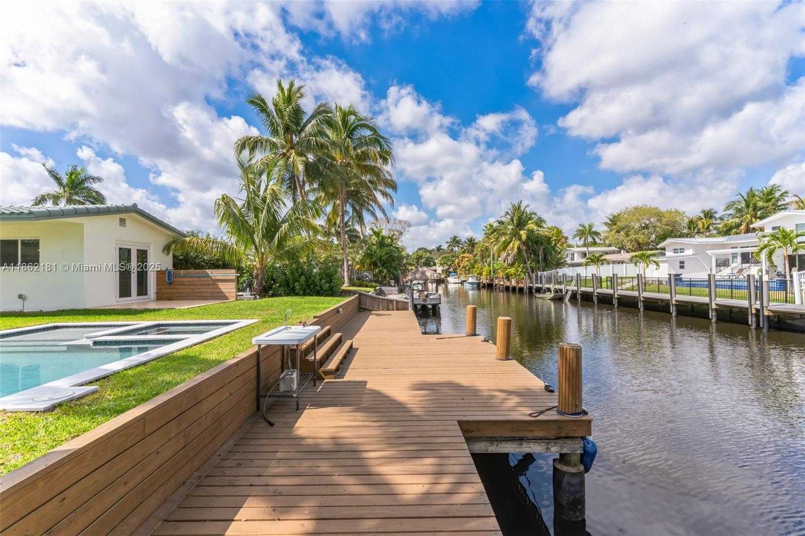 Small Image of 1709 SOUTH WEST 5TH PL, Fort Lauderdale Number 22