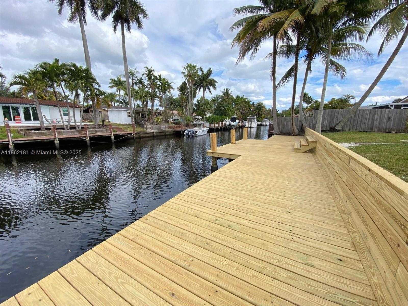 Small Image of 1709 SOUTH WEST 5TH PL, Fort Lauderdale Number 23