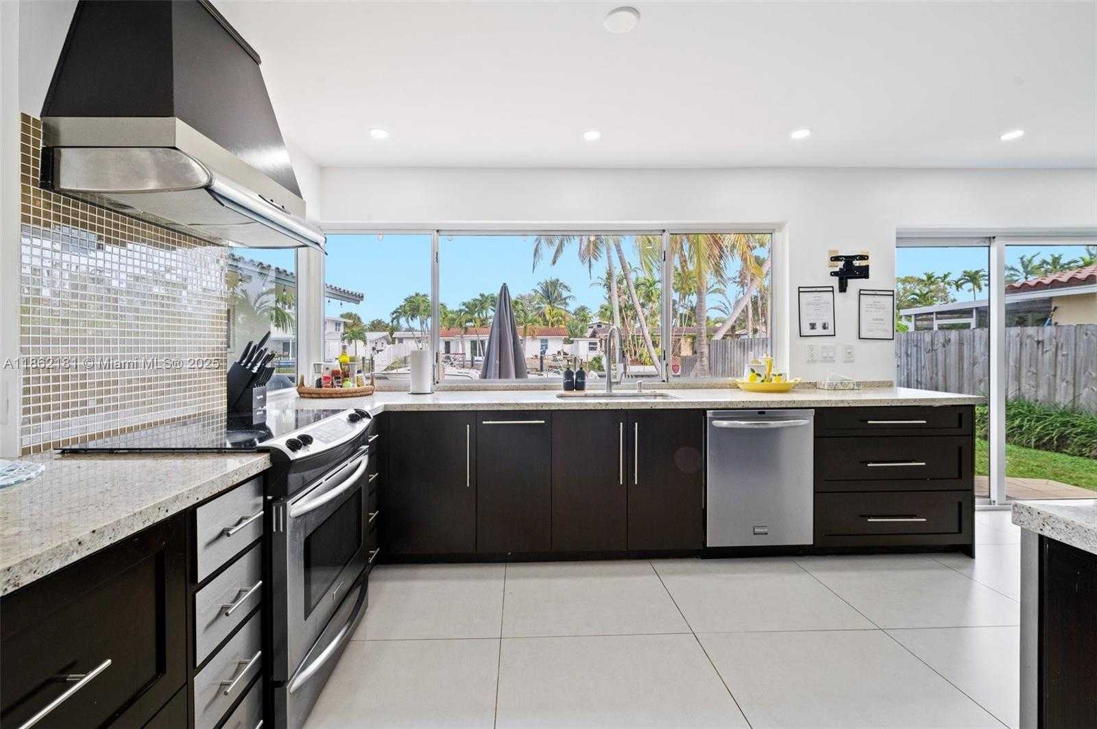 Small Image of 1709 SOUTH WEST 5TH PL, Fort Lauderdale Number 8