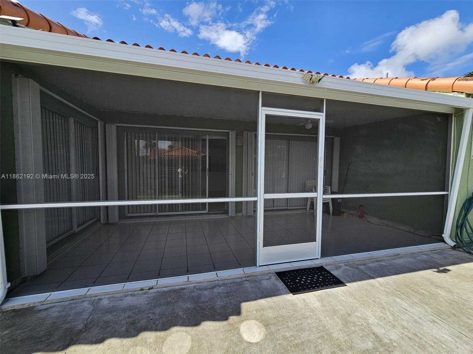 Small Image of 15160 SOUTH WEST 128TH AVE, Miami Number 14