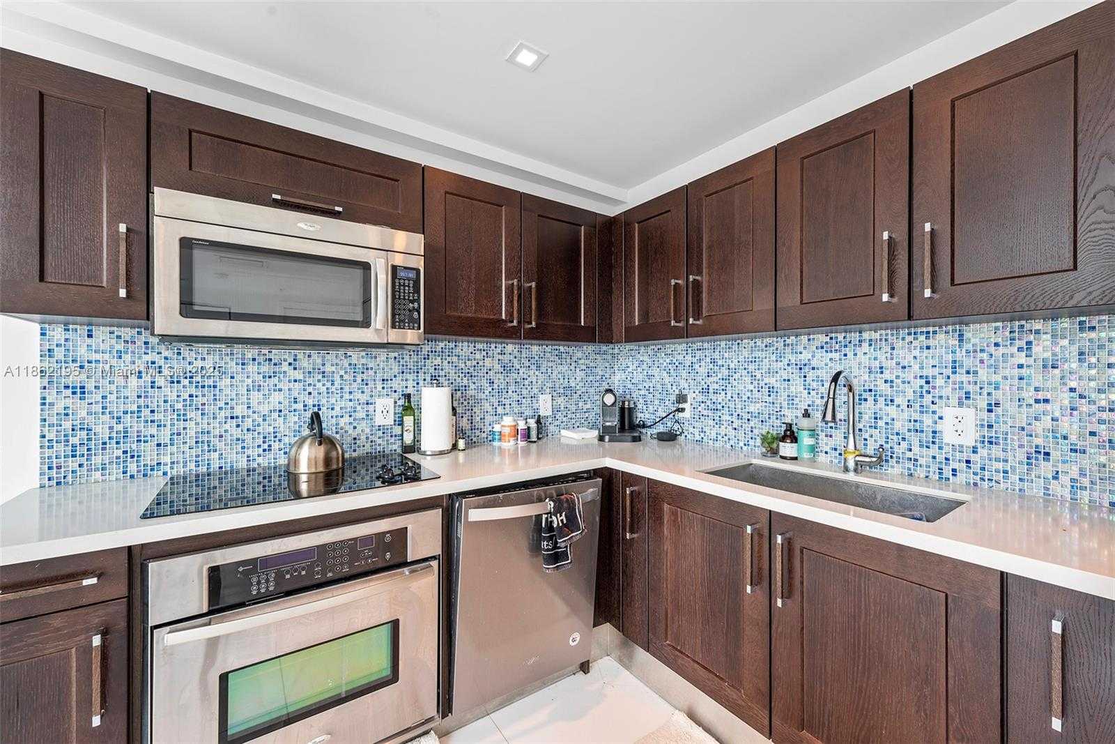 Small Image of 401 JEFFERSON AVE #5, Miami Beach Number 3