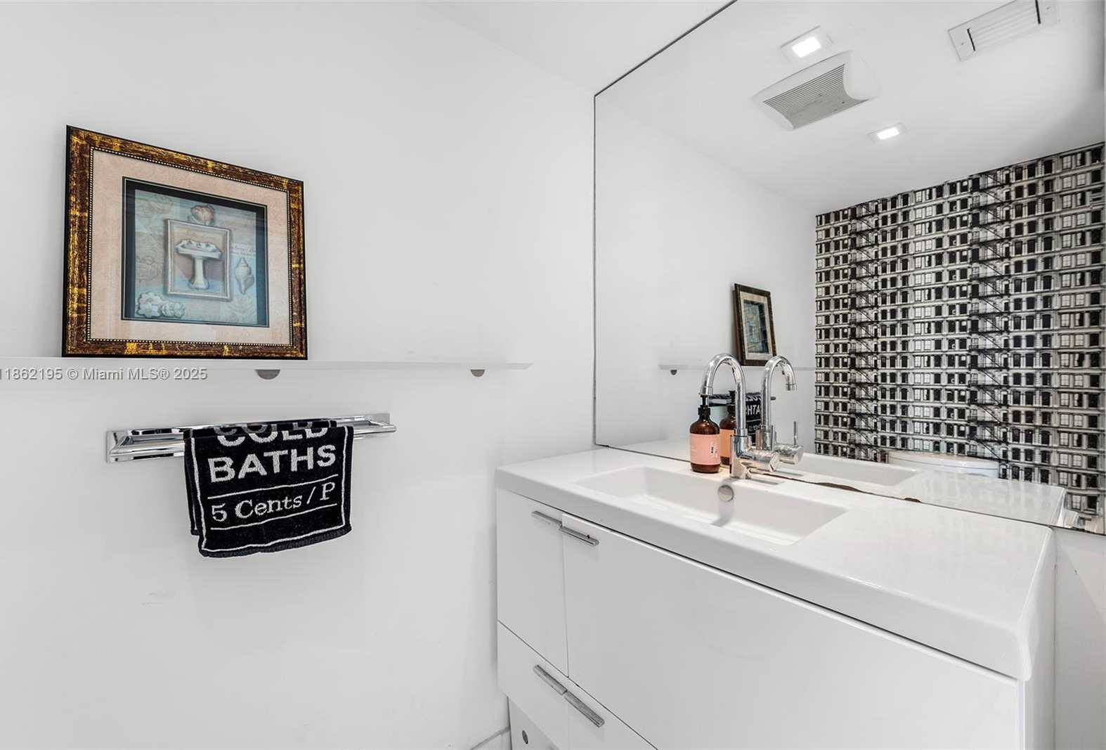 Small Image of 401 JEFFERSON AVE #5, Miami Beach Number 5