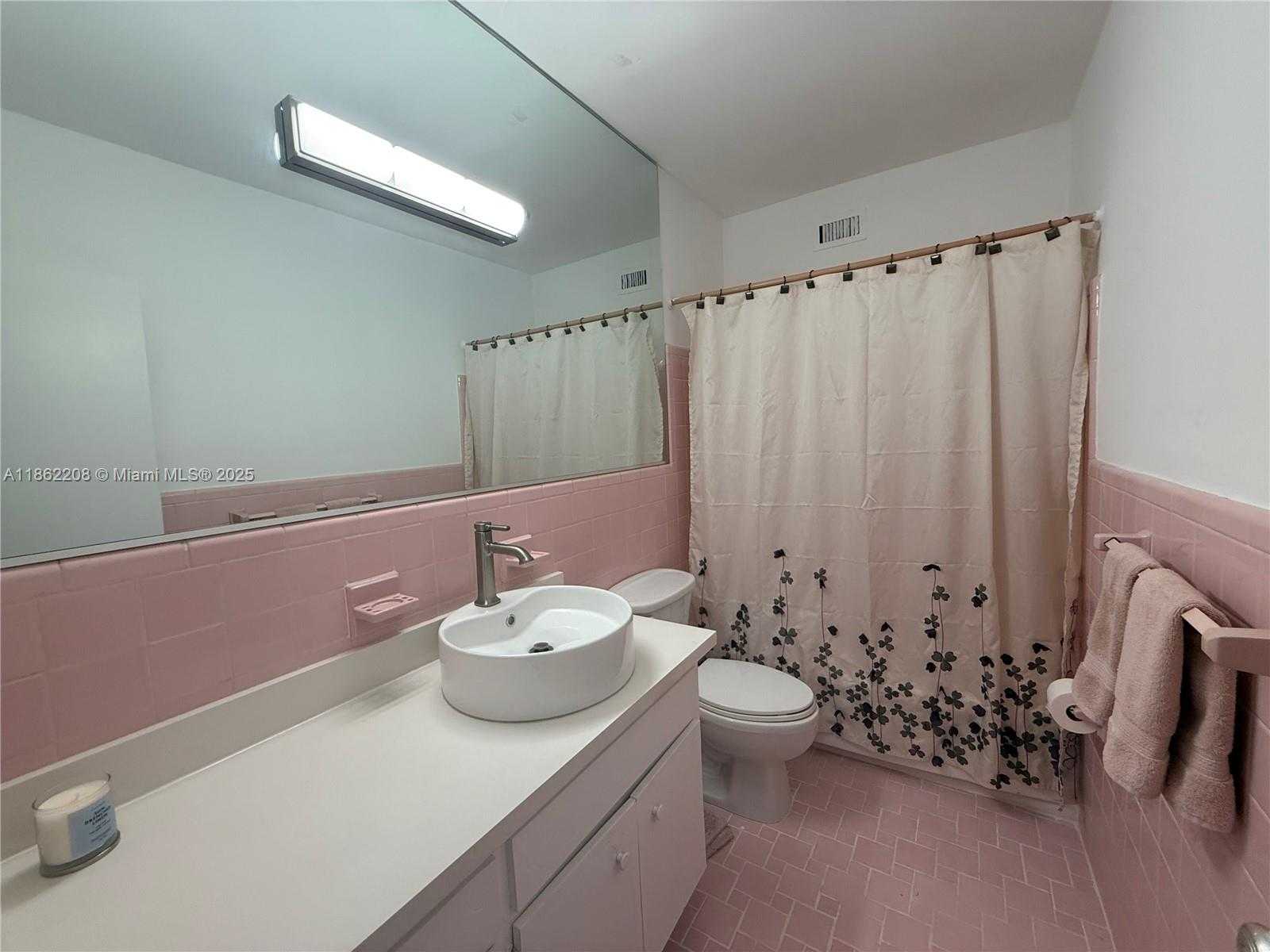 Small Image of 1101 98TH ST #5, Bay Harbor Islands Number 10