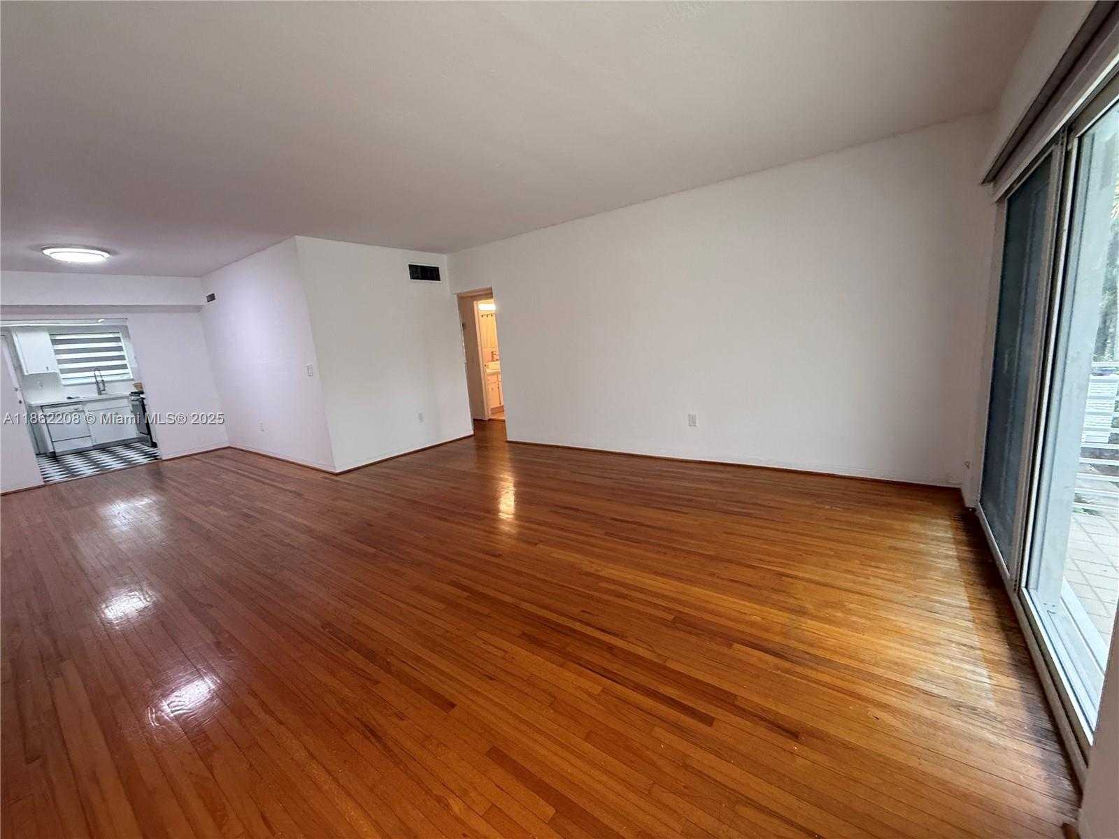 Small Image of 1101 98TH ST #5, Bay Harbor Islands Number 3