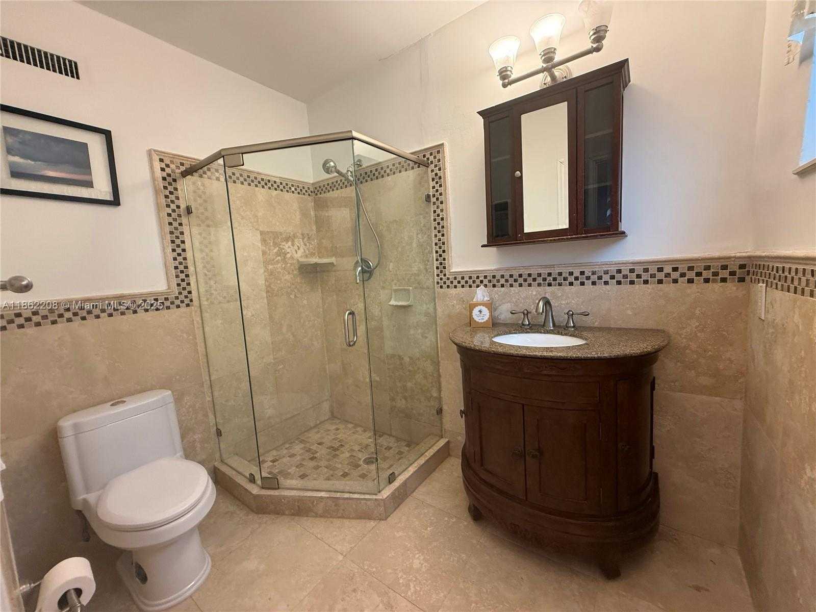 Small Image of 1101 98TH ST #5, Bay Harbor Islands Number 9
