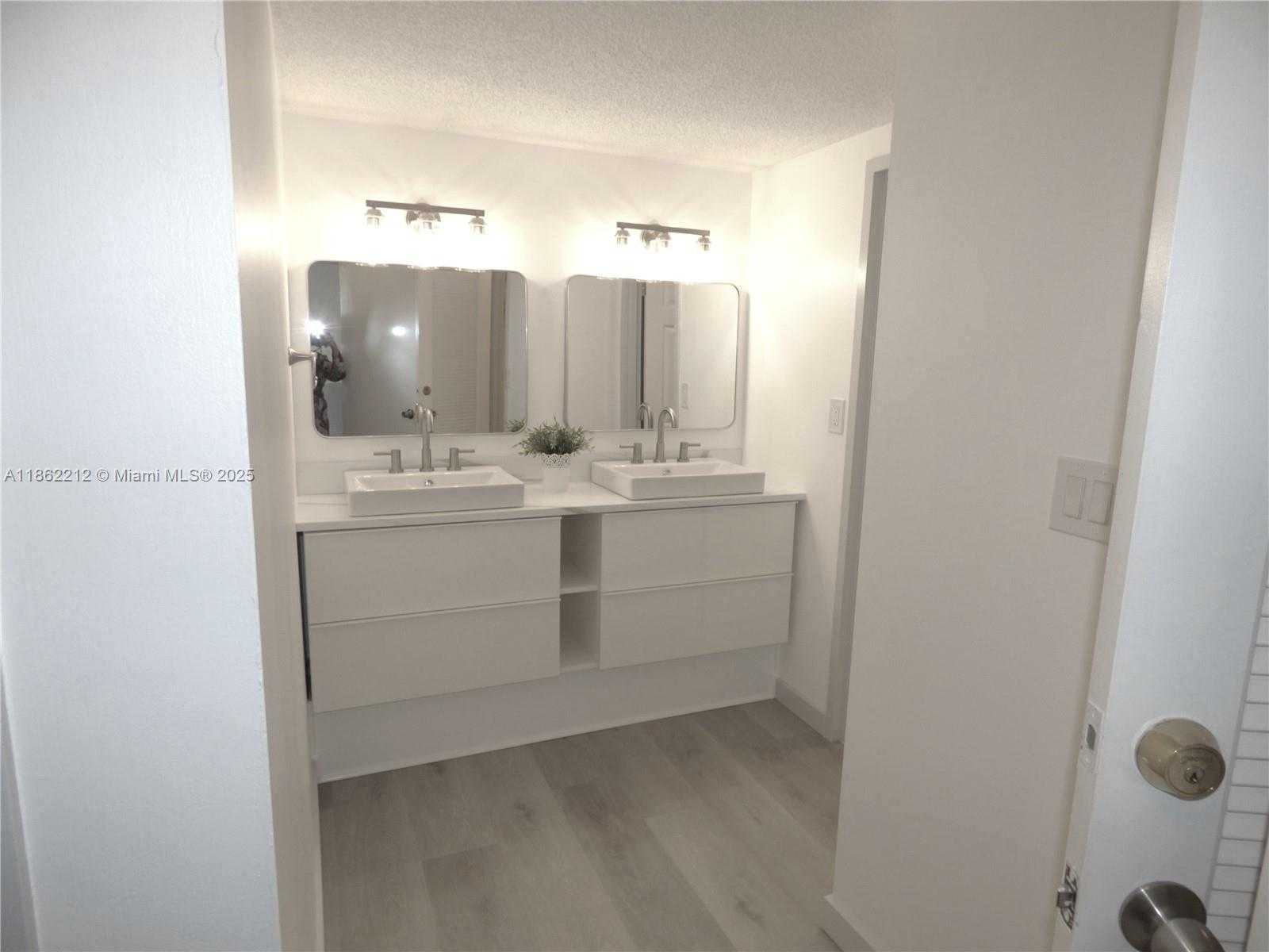 Small Image of 3725 SOUTH OCEAN DR #1419, Hollywood Number 6