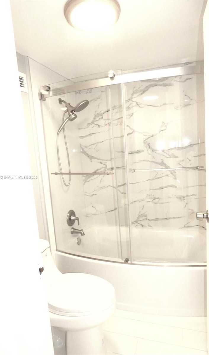 Small Image of 3725 SOUTH OCEAN DR #1419, Hollywood Number 9