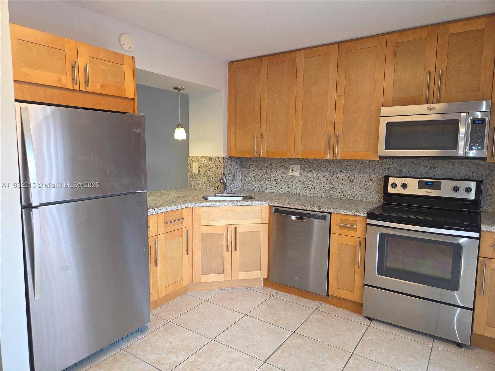 Small Image of 7799 SOUTH WEST 102ND LN, Miami Number 8