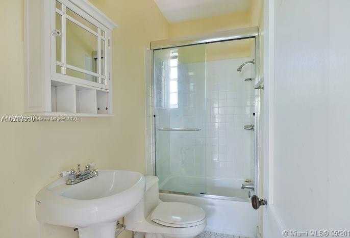 Small Image of 2000 SOUTH MIAMI AVE, Miami Number 17