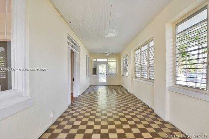 Small Image of 2000 SOUTH MIAMI AVE, Miami Number 24