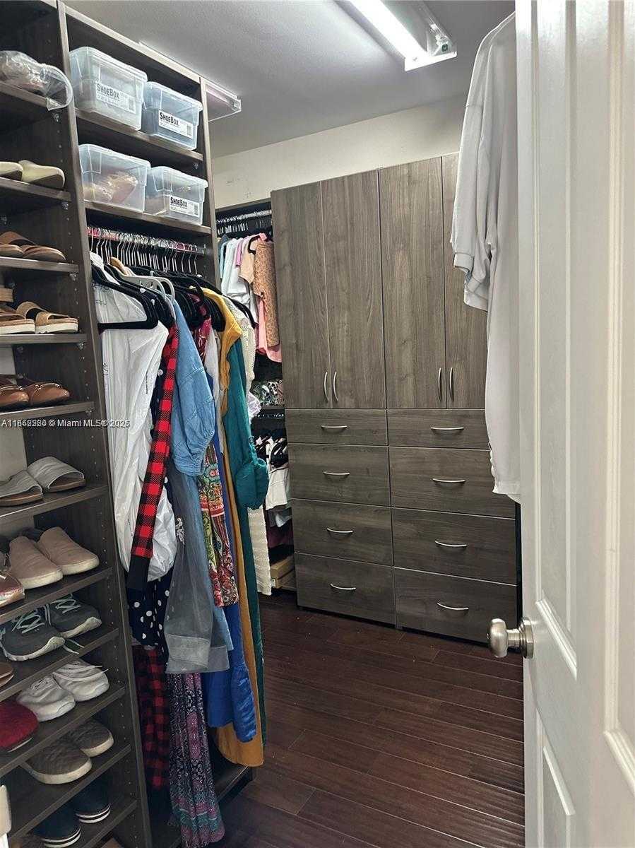 Small Image of 5152 NORTH WEST 84TH AVE #., Doral Number 12