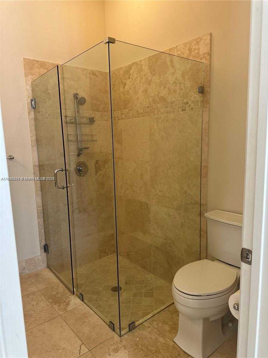 Small Image of 5152 NORTH WEST 84TH AVE #., Doral Number 18