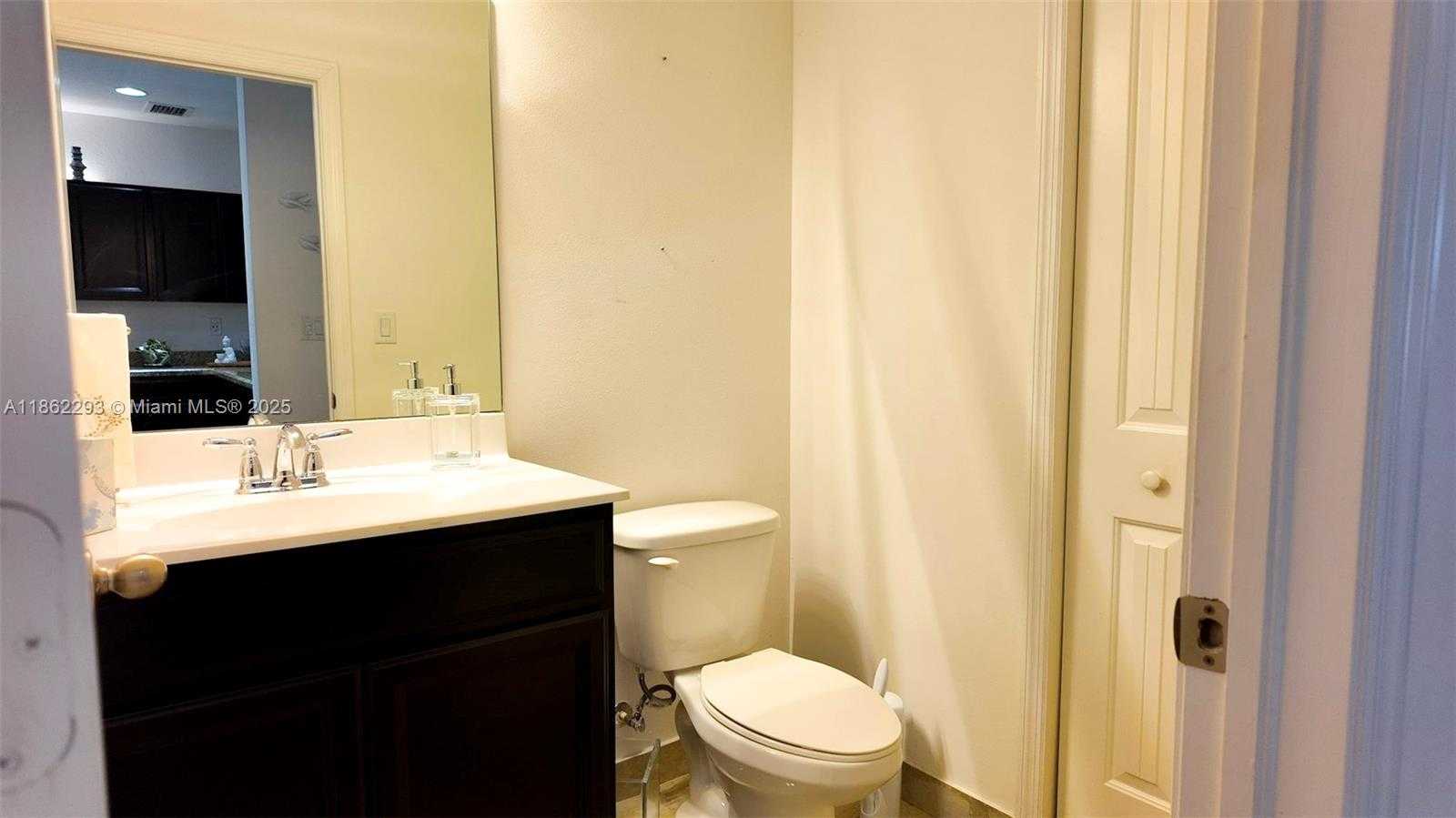 Small Image of 14213 SOUTH WEST 274TH ST, Homestead Number 12