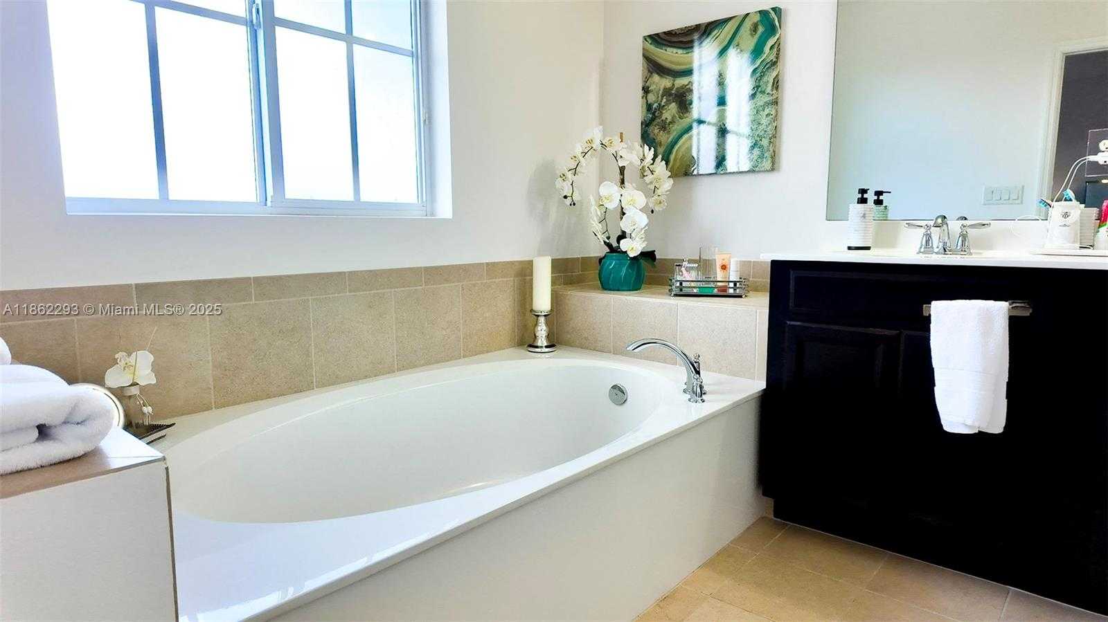 Small Image of 14213 SOUTH WEST 274TH ST, Homestead Number 19