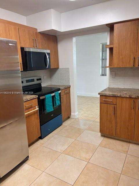 Small Image of Cutler Bay Number 5