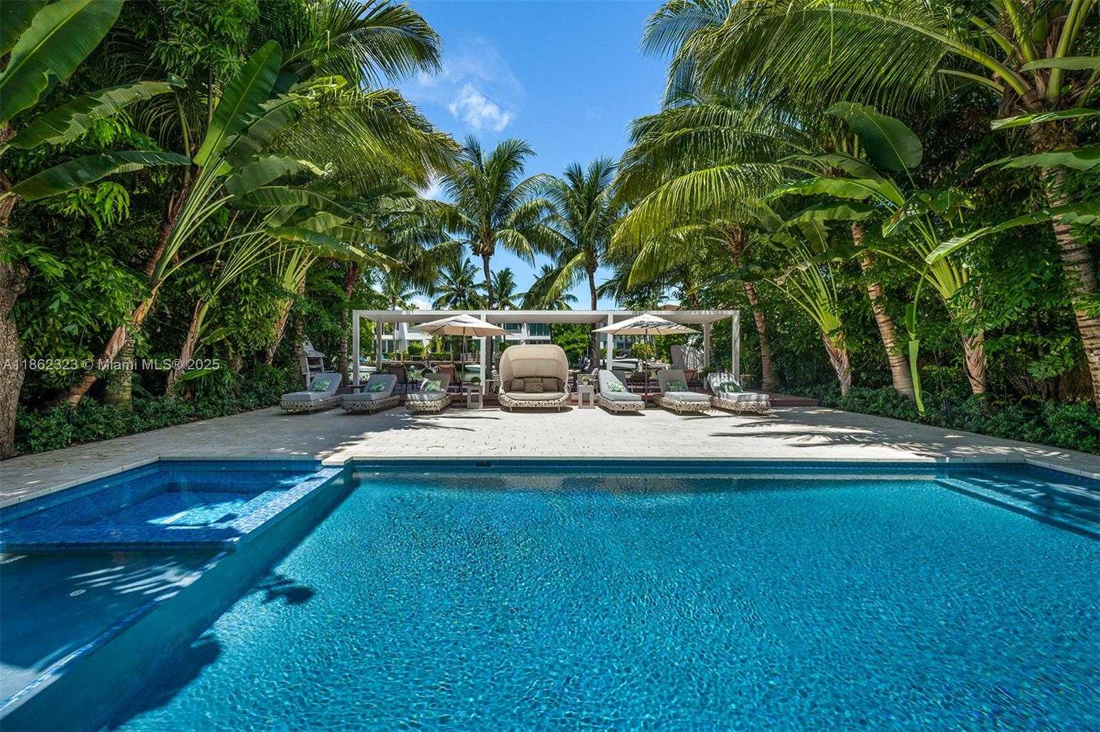 Small Image of 3734 CHASE AVE, Miami Beach Number 27