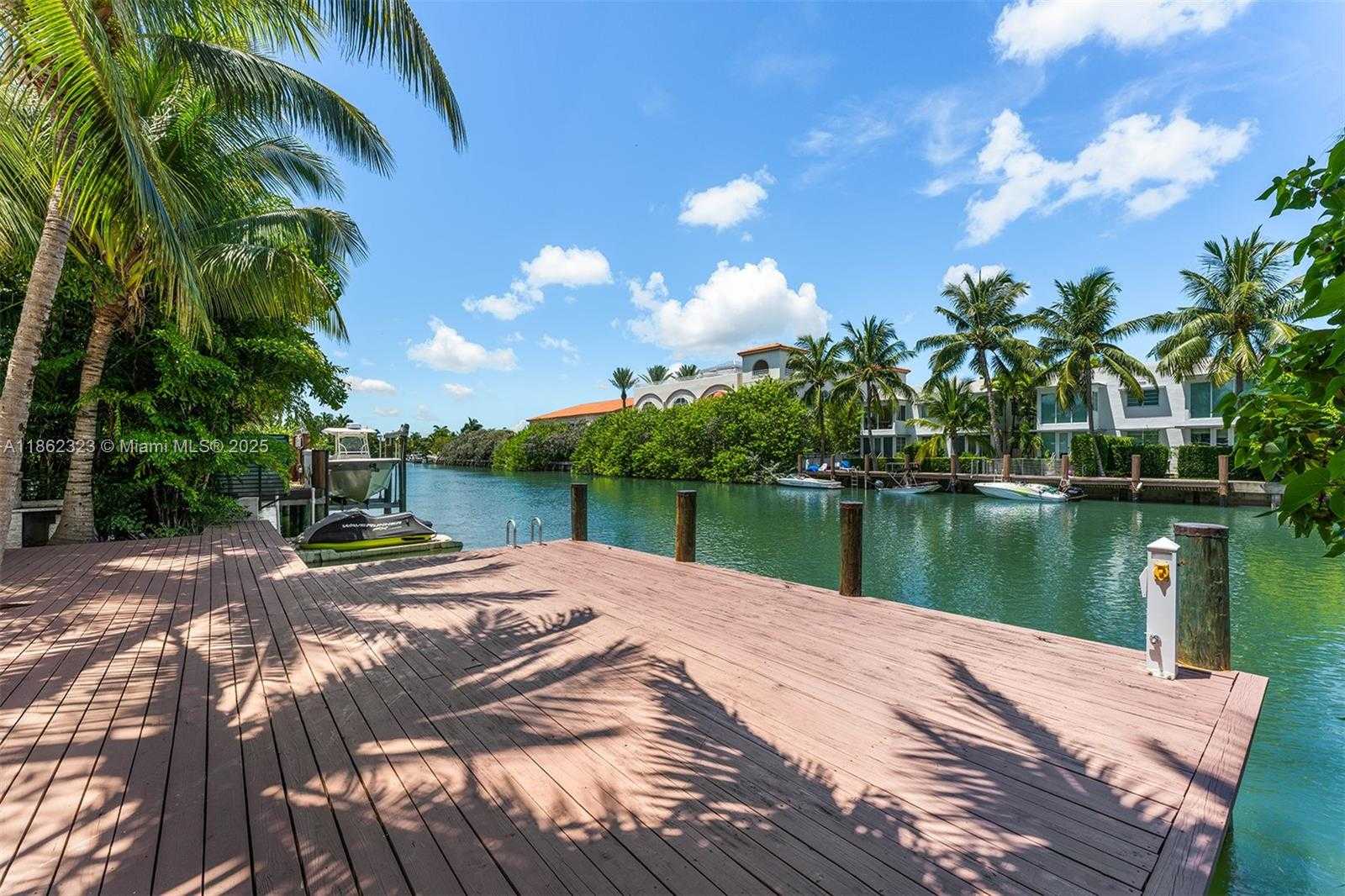 Small Image of 3734 CHASE AVE, Miami Beach Number 31