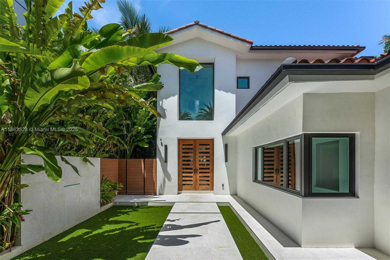 Small Image of 3734 CHASE AVE, Miami Beach Number 33