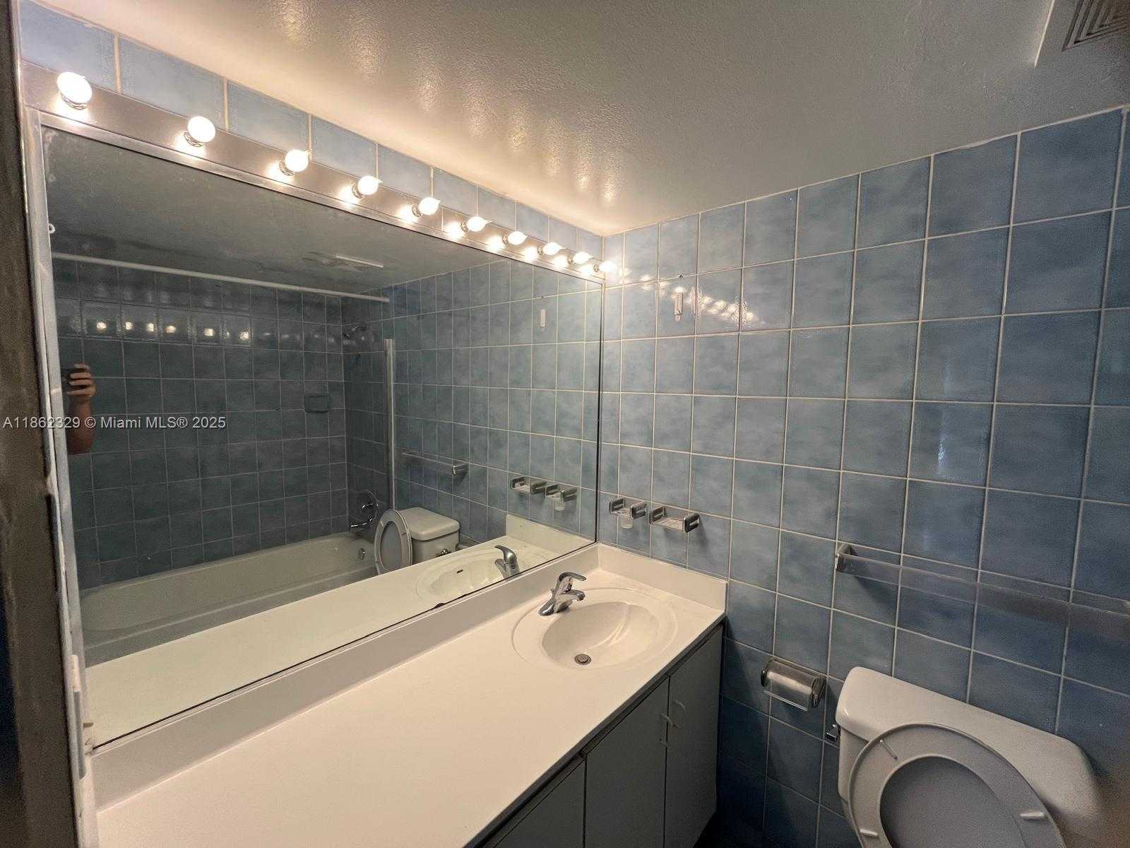Small Image of 4721 NORTH WEST 7TH ST #205-12, Miami Number 11