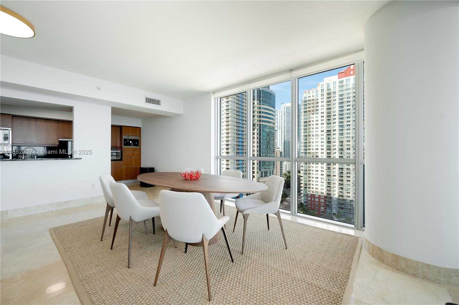 Small Image of 1331 BRICKELL BAY DR #1801, Miami Number 14