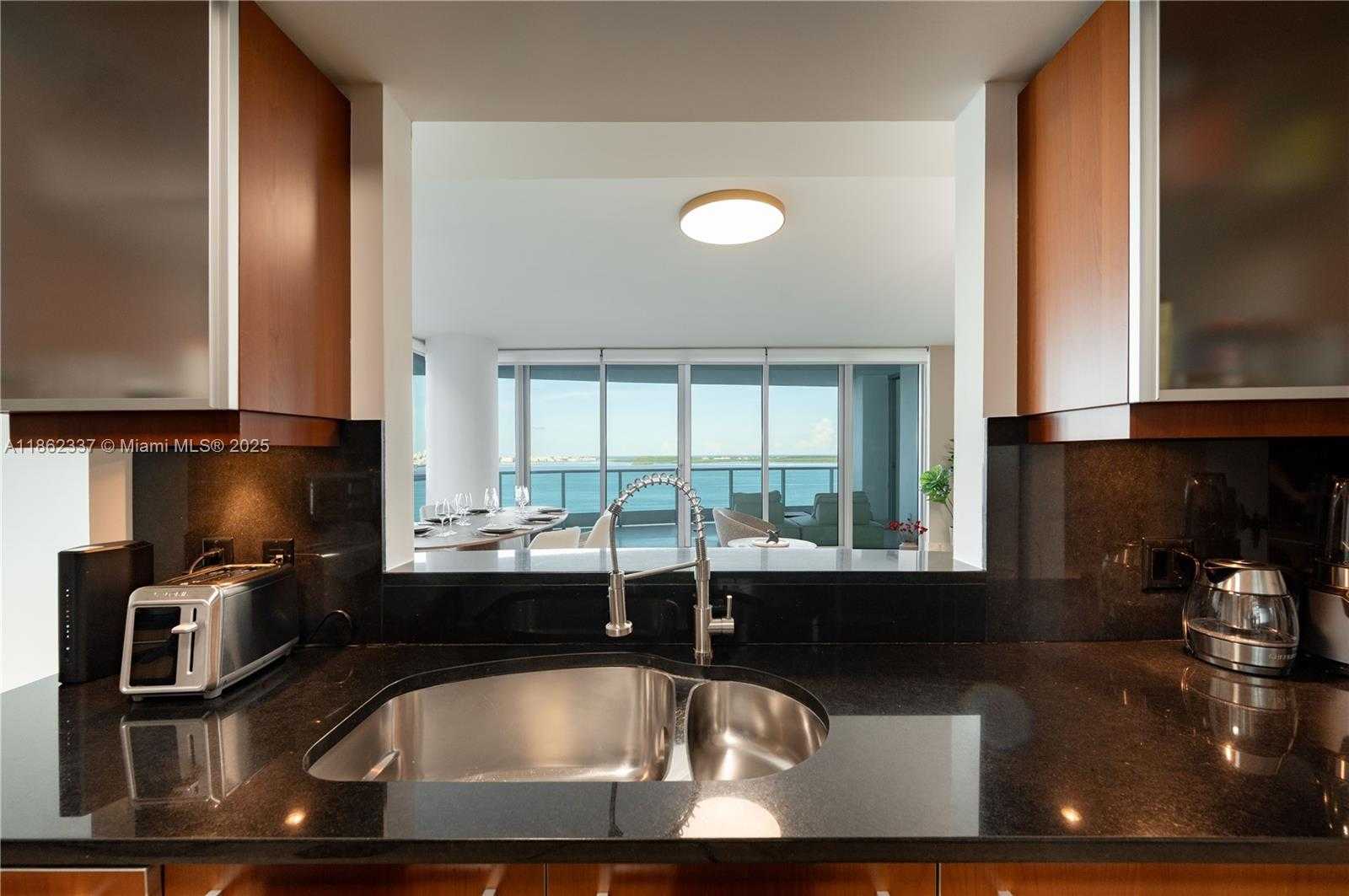 Small Image of 1331 BRICKELL BAY DR #1801, Miami Number 17