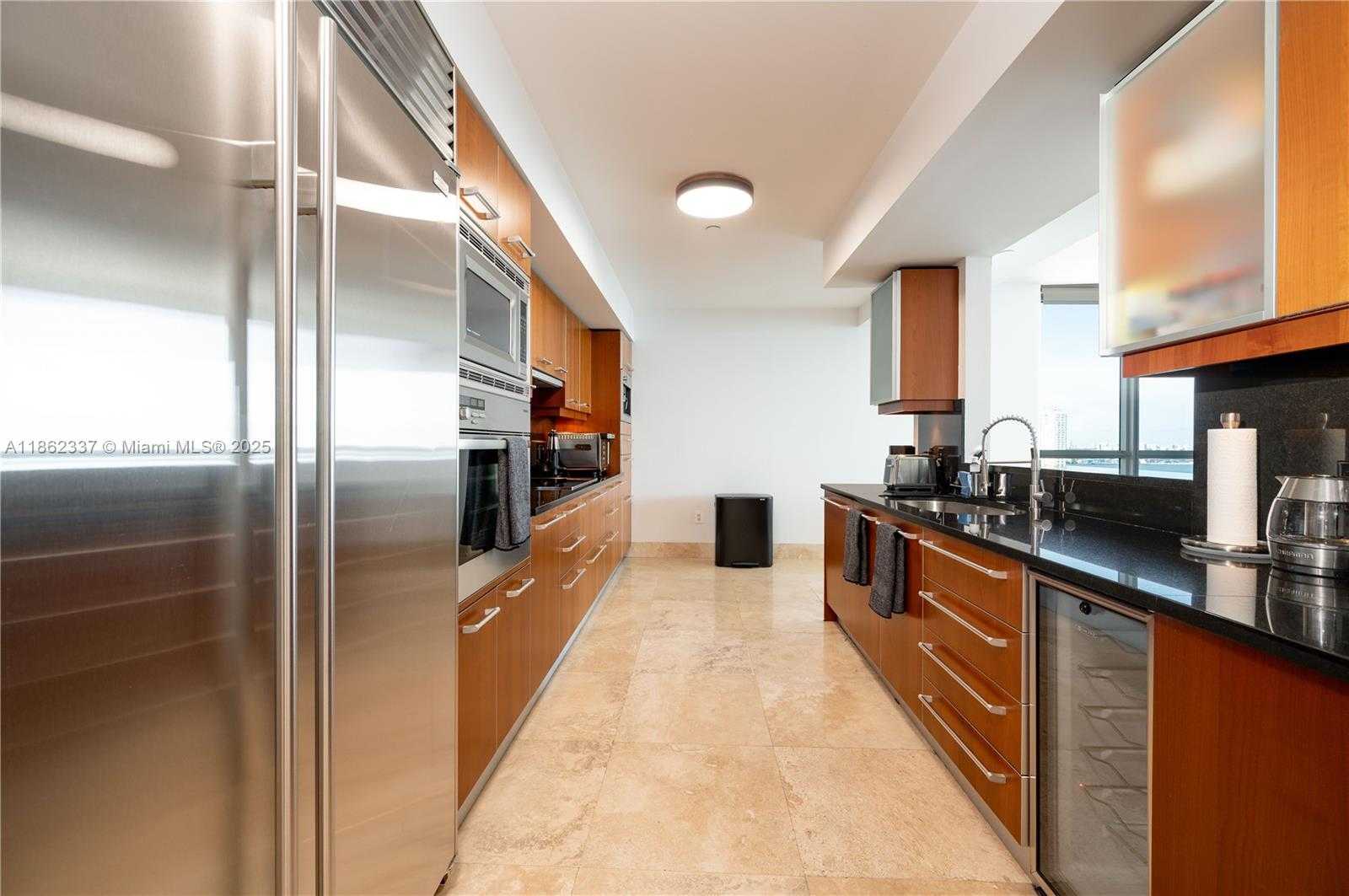 Small Image of 1331 BRICKELL BAY DR #1801, Miami Number 19