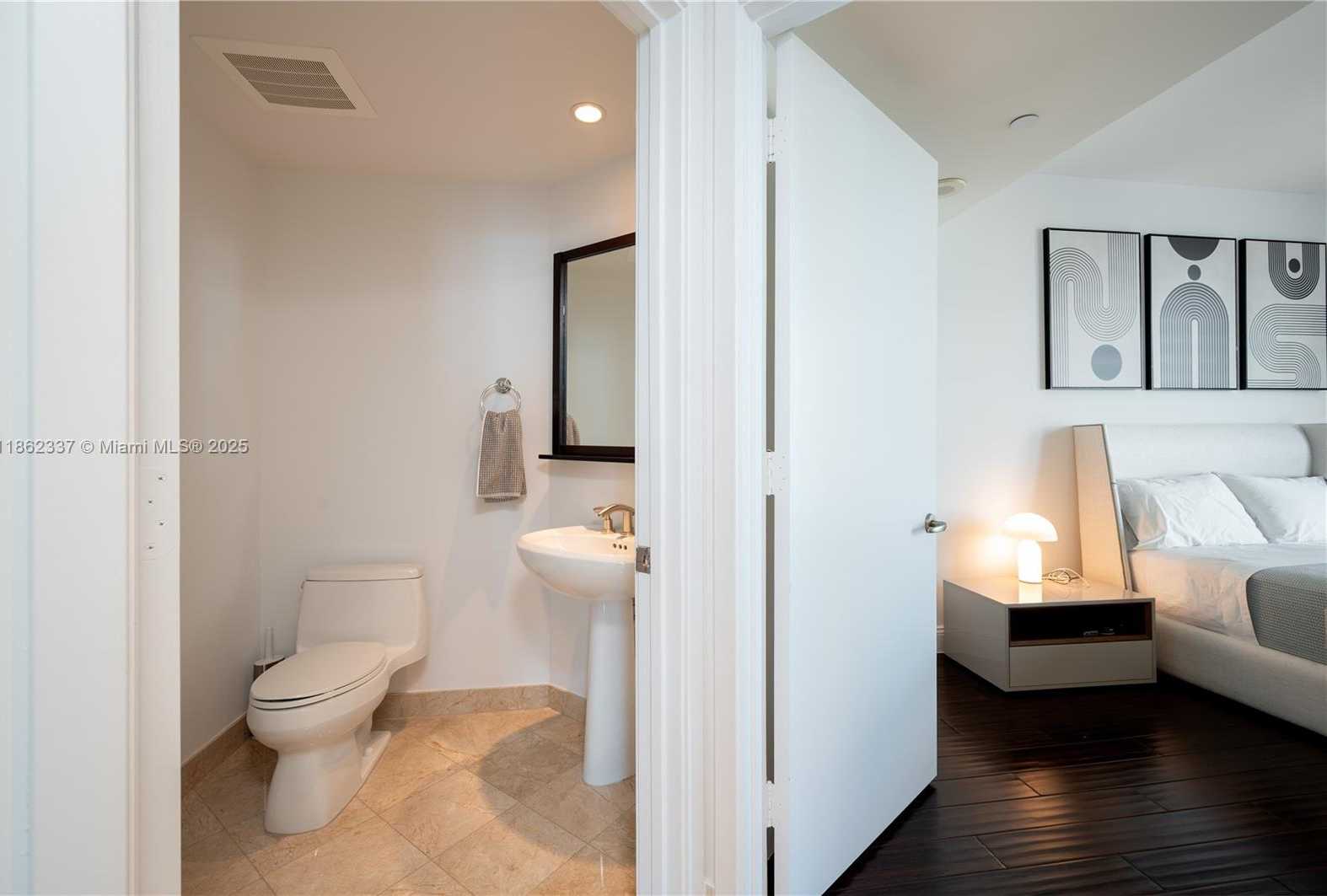 Small Image of 1331 BRICKELL BAY DR #1801, Miami Number 29