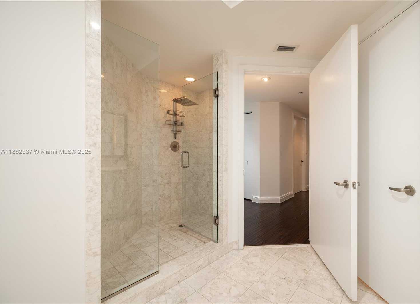 Small Image of 1331 BRICKELL BAY DR #1801, Miami Number 31
