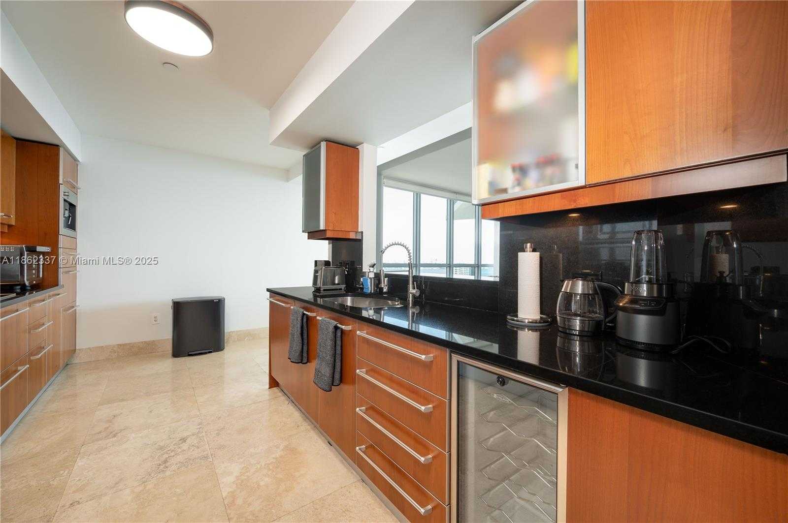 Small Image of 1331 BRICKELL BAY DR #1801, Miami Number 50