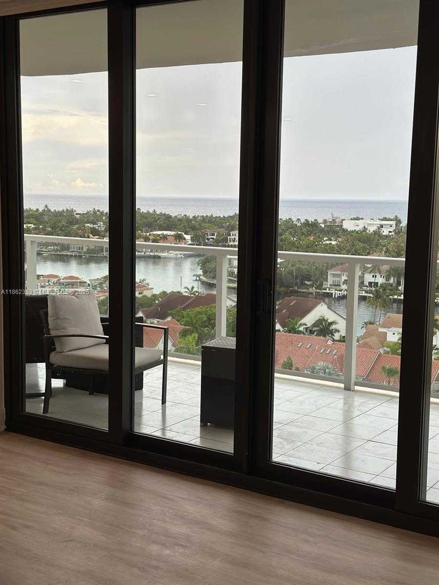Small Image of 19500 TURNBERRY WAY #12E, Aventura Number 12
