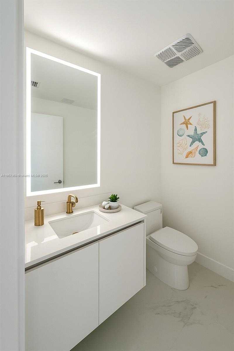 Small Image of 700 NORTH EAST 24 ST #3701, Miami Number 15