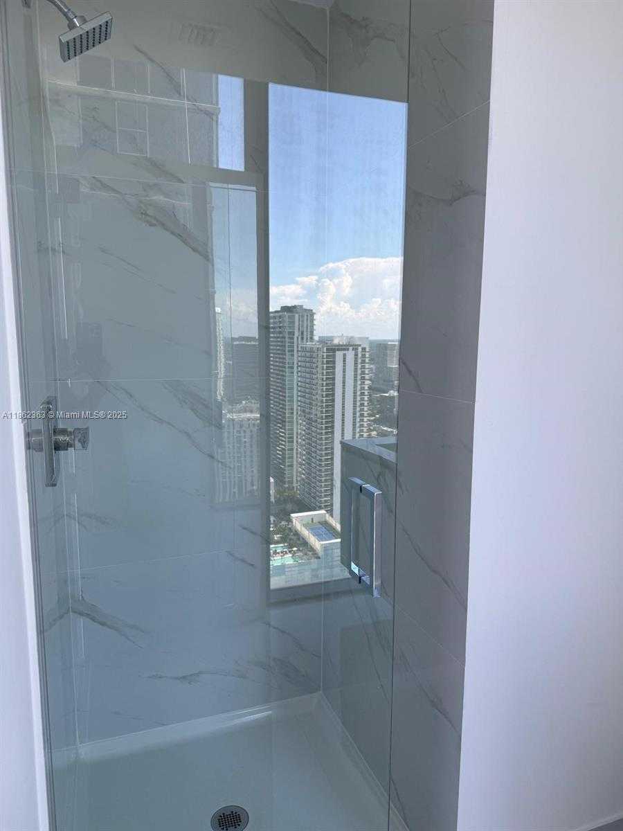 Small Image of 700 NORTH EAST 24 ST #3701, Miami Number 23