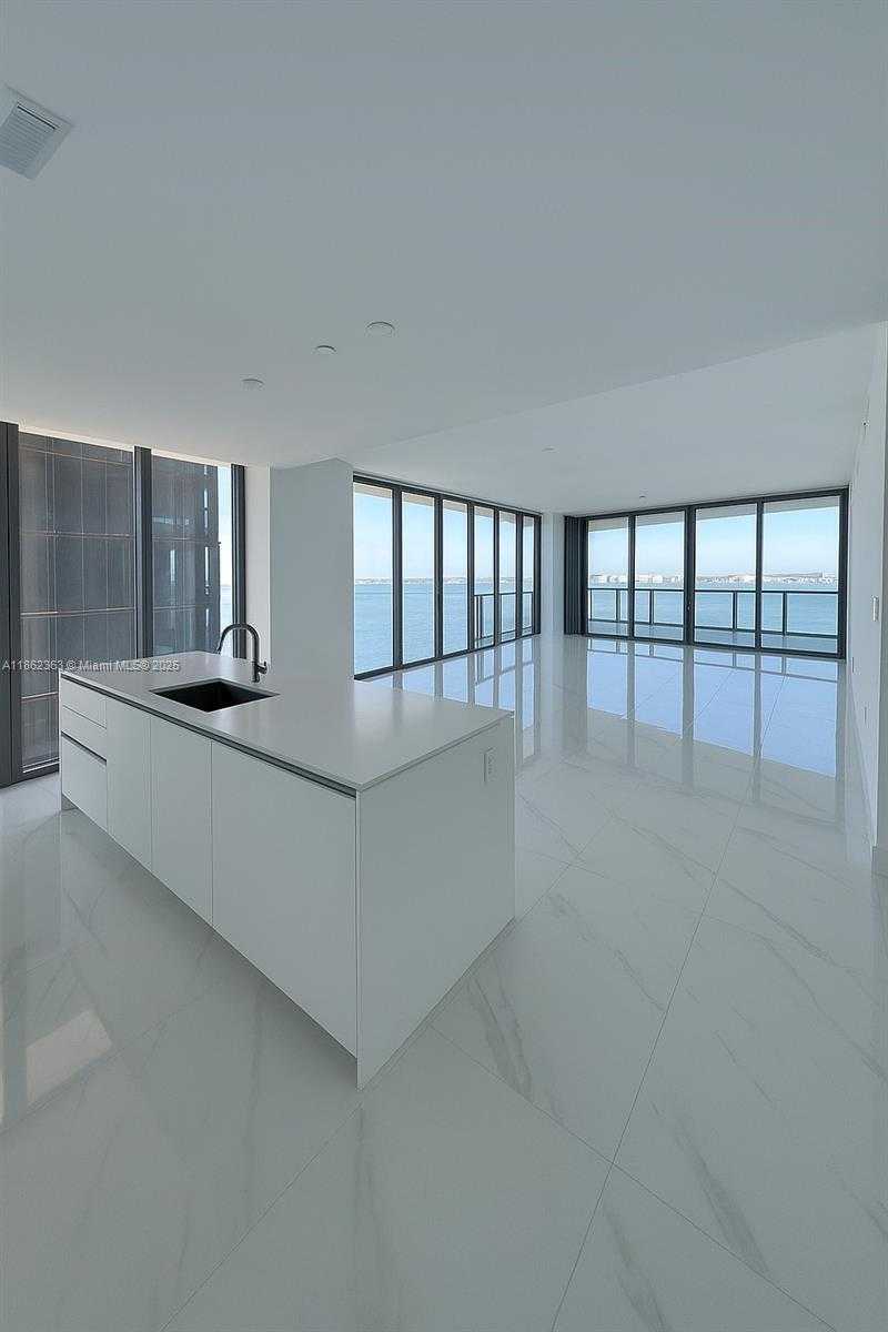 Small Image of 700 NORTH EAST 24 ST #3701, Miami Number 24