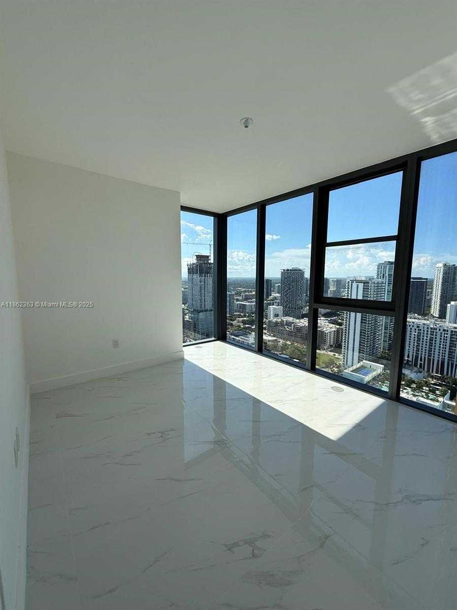 Small Image of 700 NORTH EAST 24 ST #3701, Miami Number 28