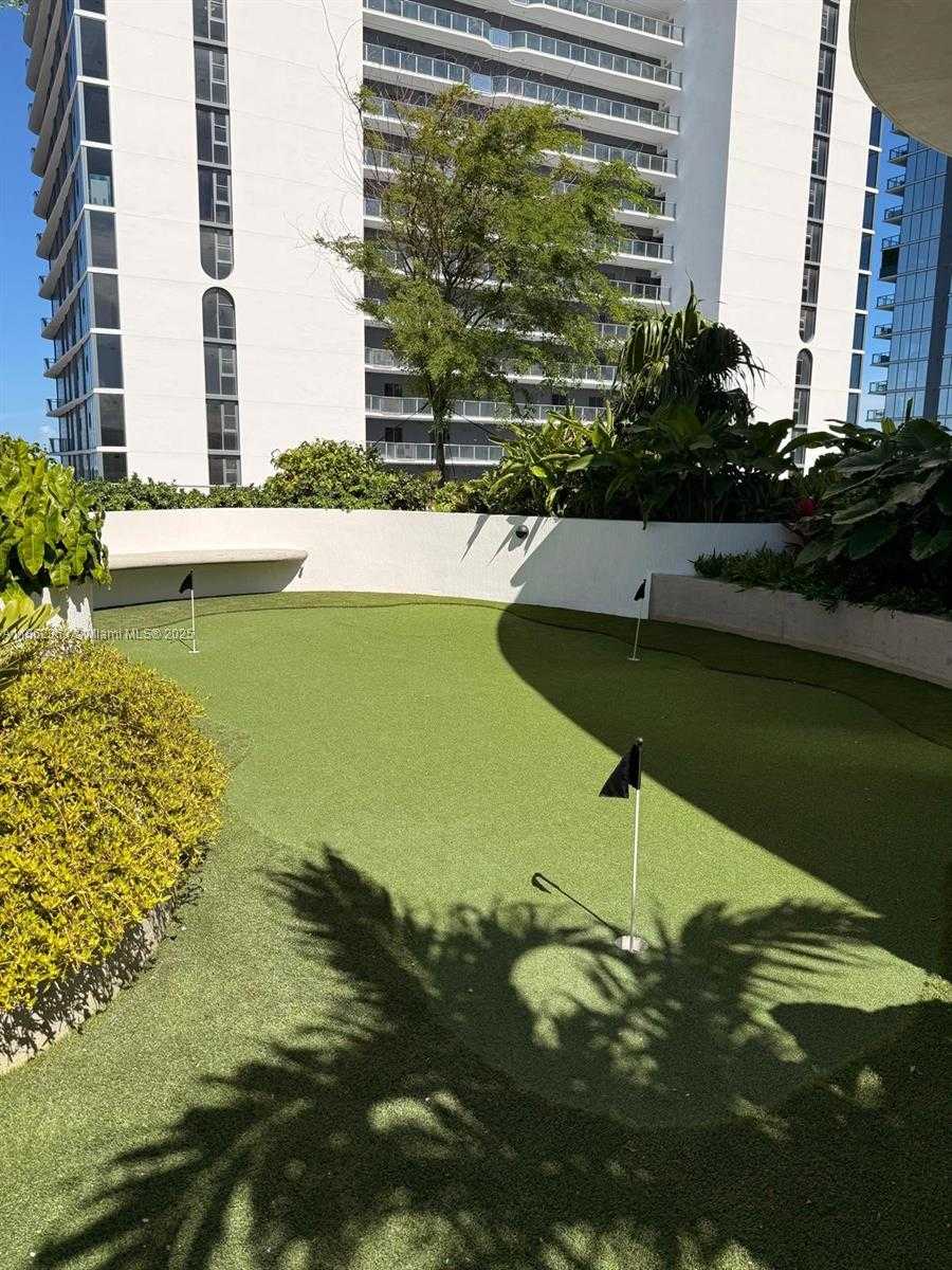 Small Image of 700 NORTH EAST 24 ST #3701, Miami Number 45