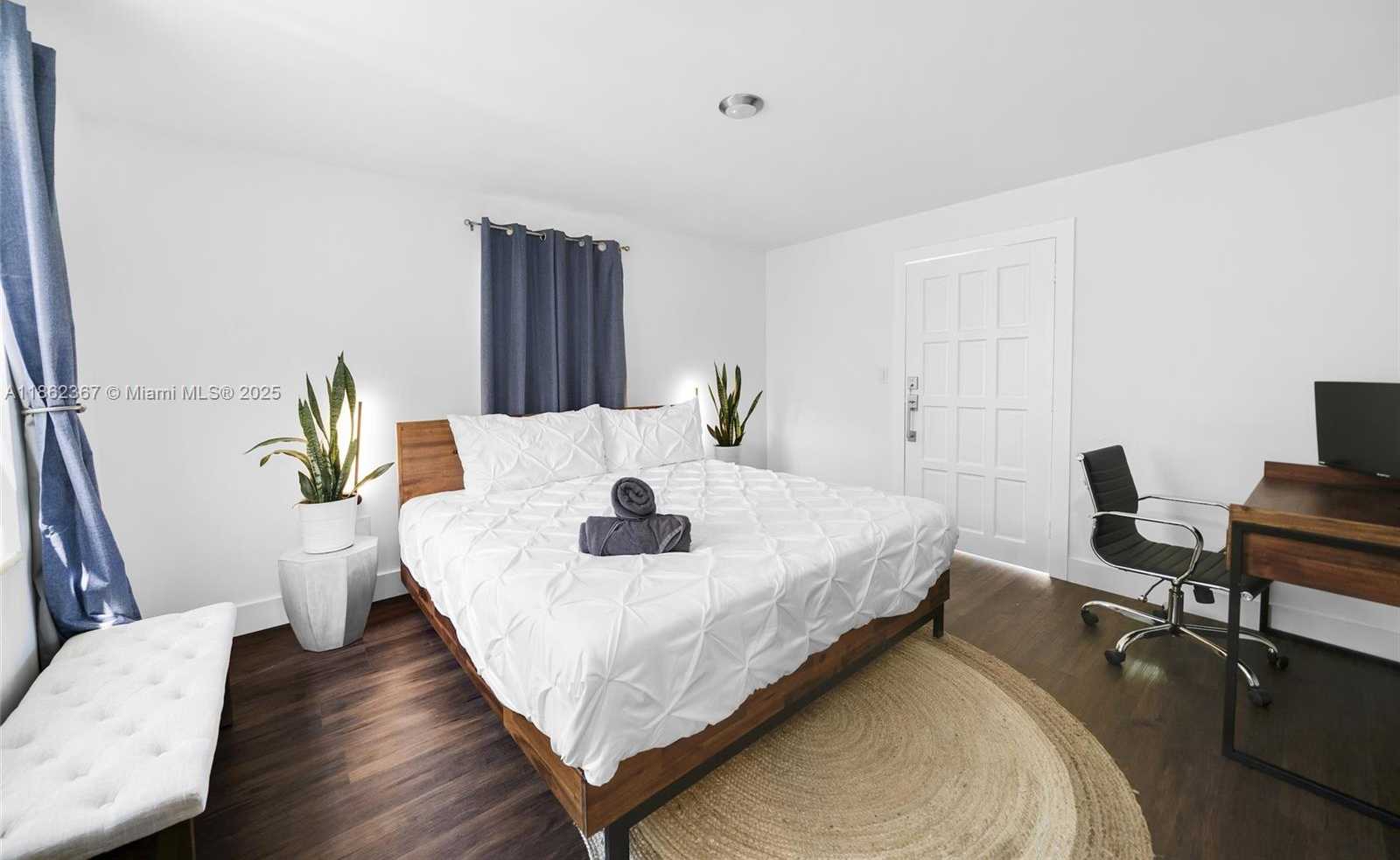Small Image of 620 SOUTH WEST 22ND RD, Miami Number 15