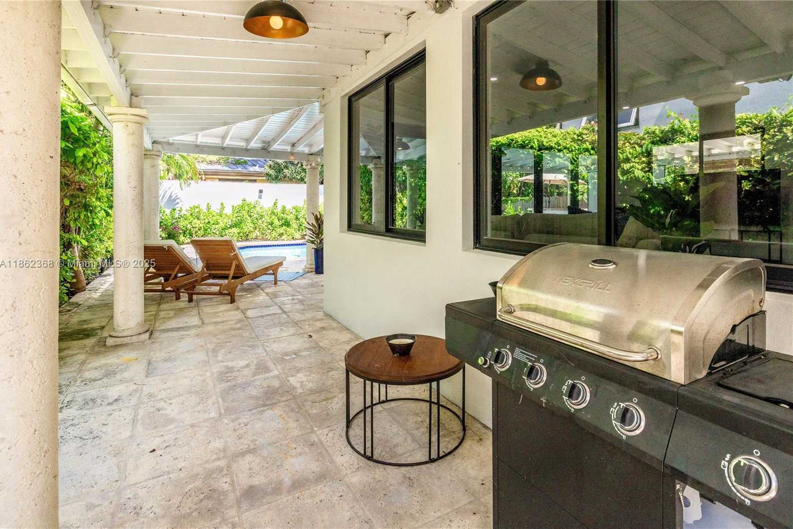 Small Image of 341 SOUTH WEST 21ST RD, Miami Number 27